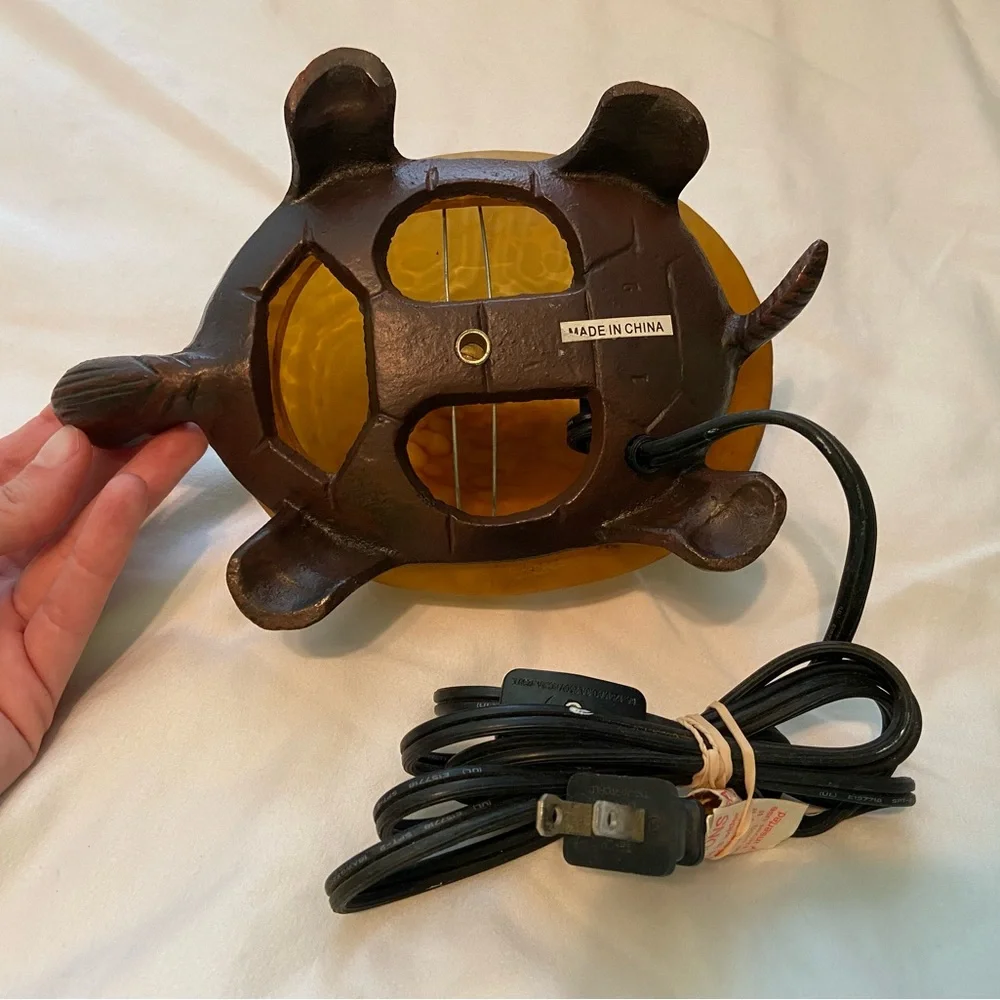 METAL AMBER TURTLE LAMP - Picture 6 of 14
